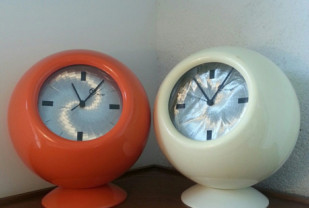 Imposantes horloges boules