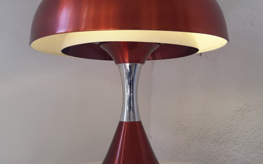 Grande lampe champignon cuivrée